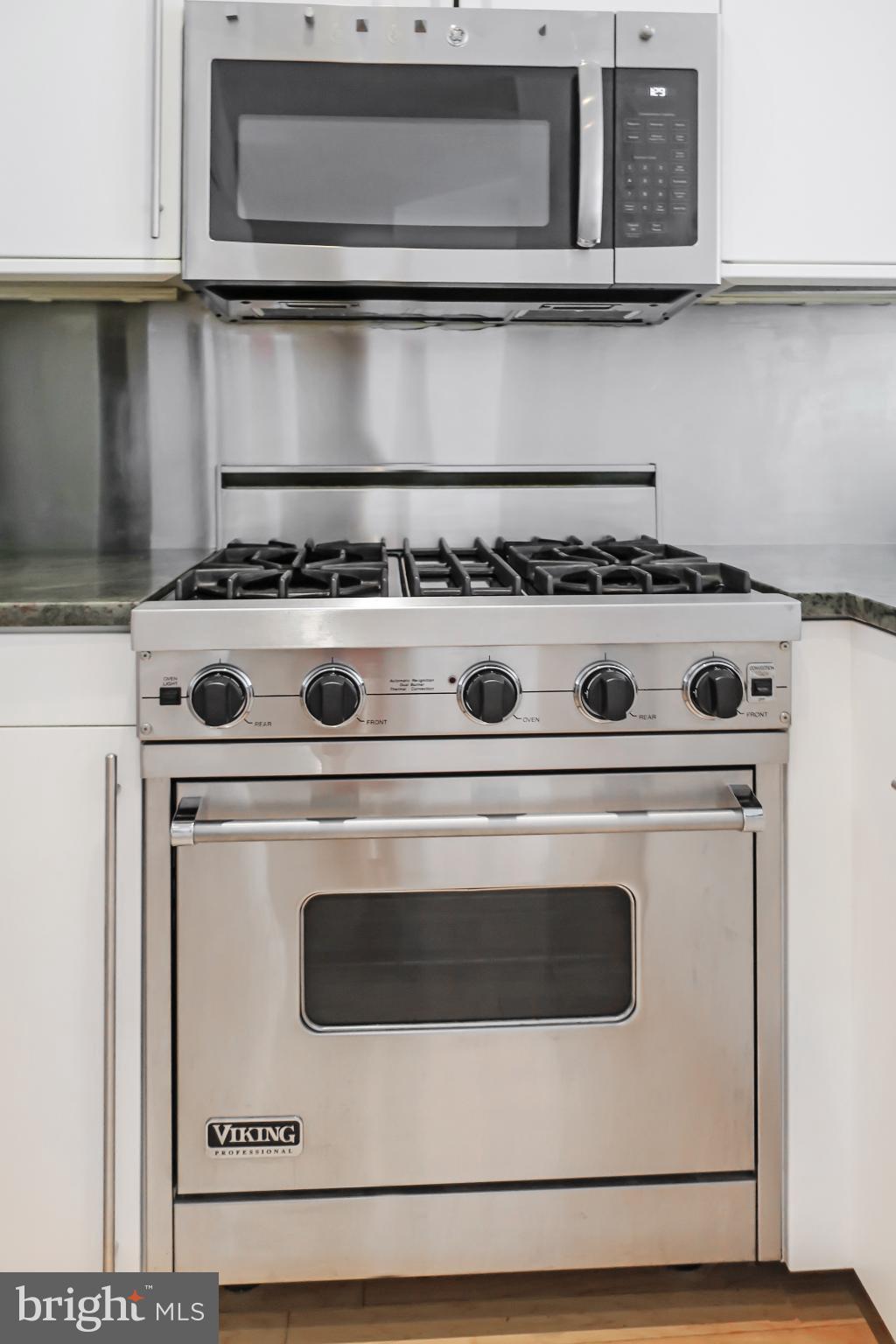 1300 13th Street Northwest, Unit 609 Washington, DC 20005 - Photo 5 of 29 Kitchen