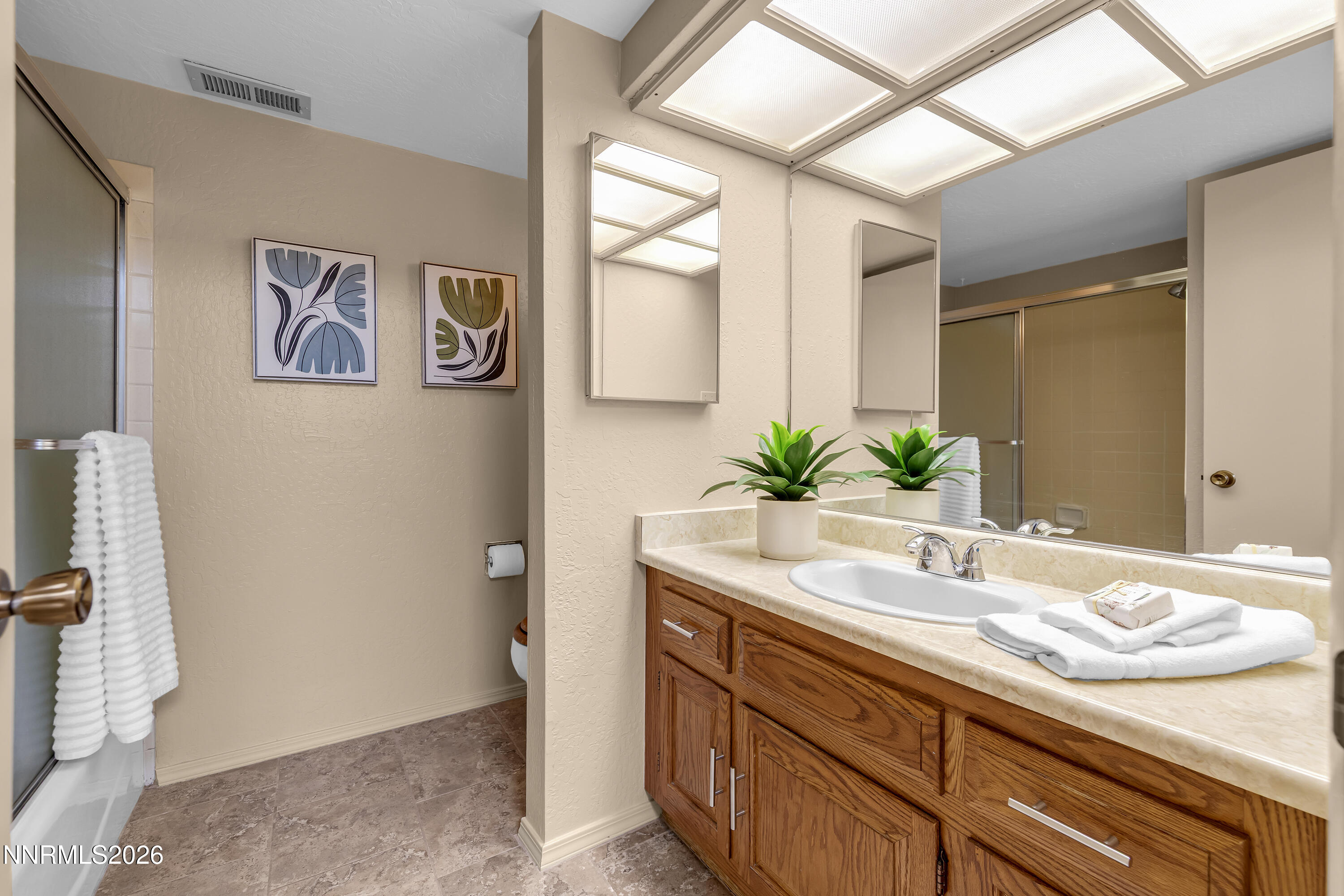 4197 Baker Lane Reno, NV 89509 - Photo 13 of 44 Baker4197-024