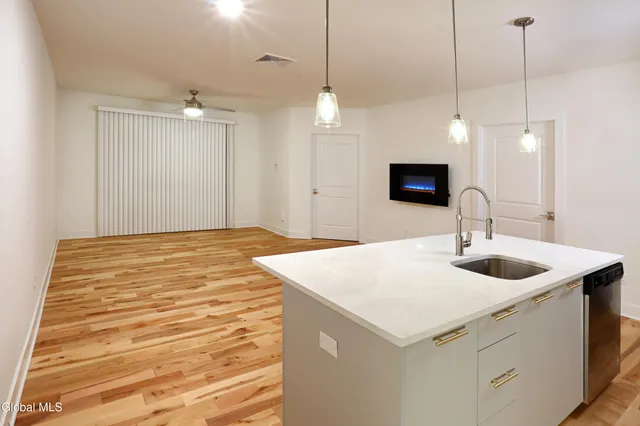 $2,243 | 308 Excelsior Avenue, Unit 406, Saratoga Springs, NY 12866