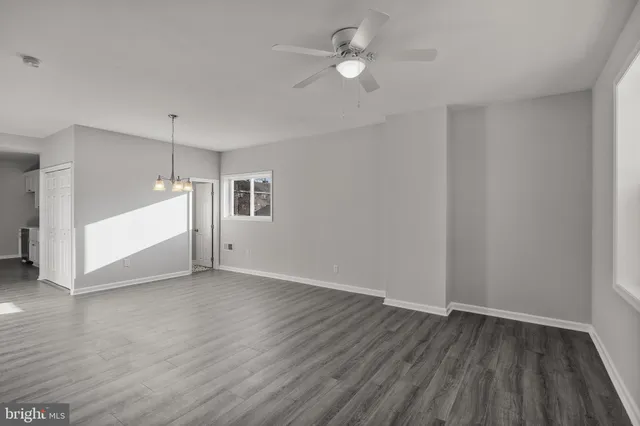 $434,900 | 28 West Greenwood Avenue, Oaklyn, NJ 08107