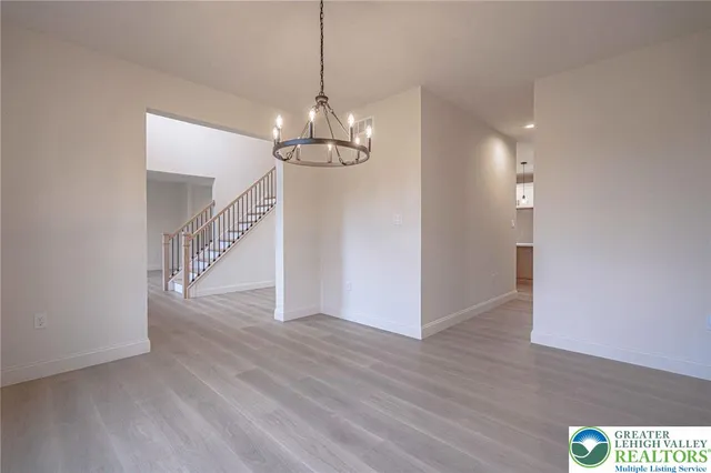 $650,000 | 44 Regency Lane, Brodheadsville, PA 18322