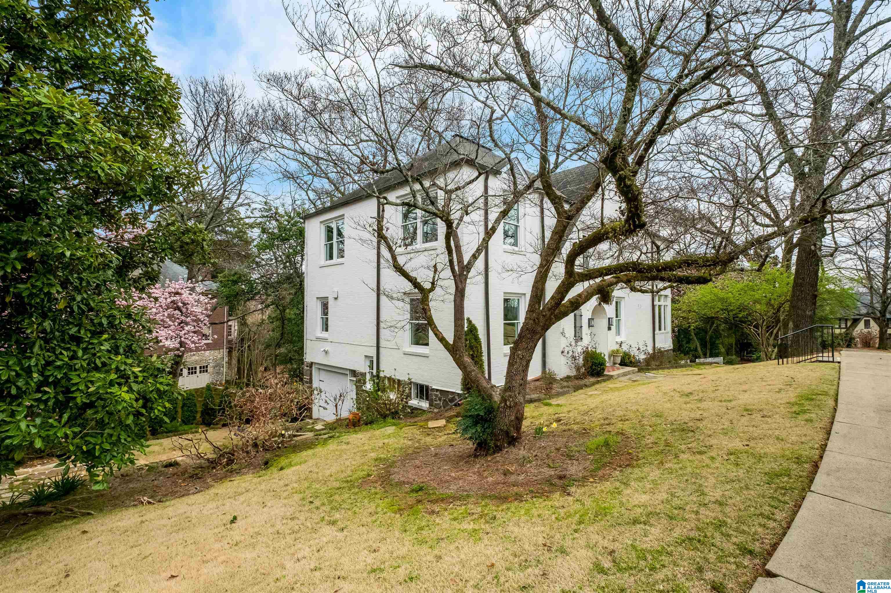 3515 Redmont Road Birmingham, AL 35213 - Photo 4 of 68