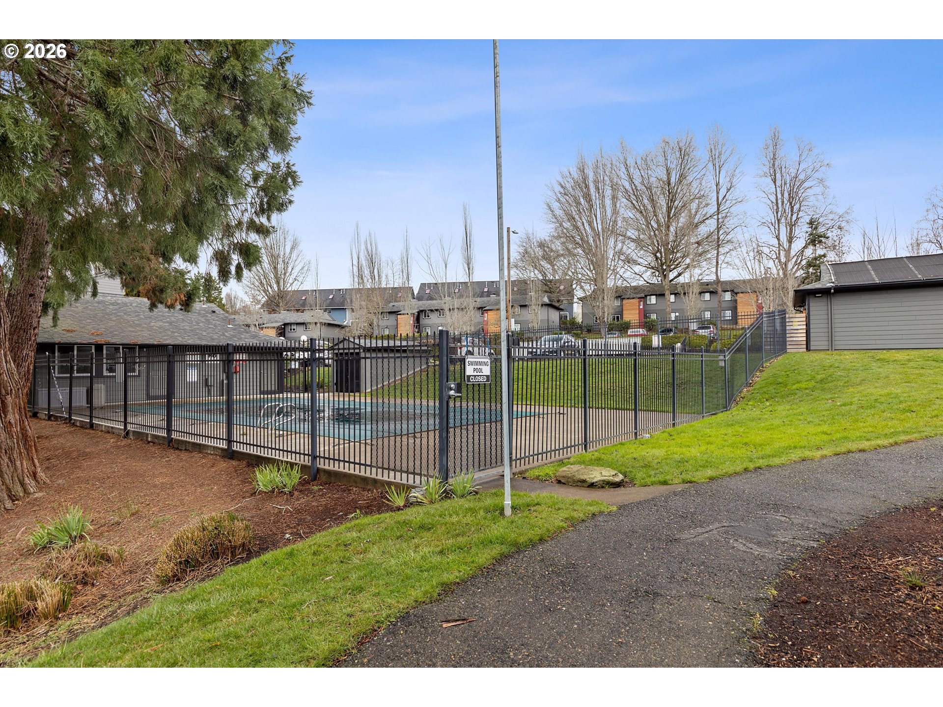 12642 Northwest Barnes Road, Unit 8 Portland, OR 97229 - Photo 29 of 45