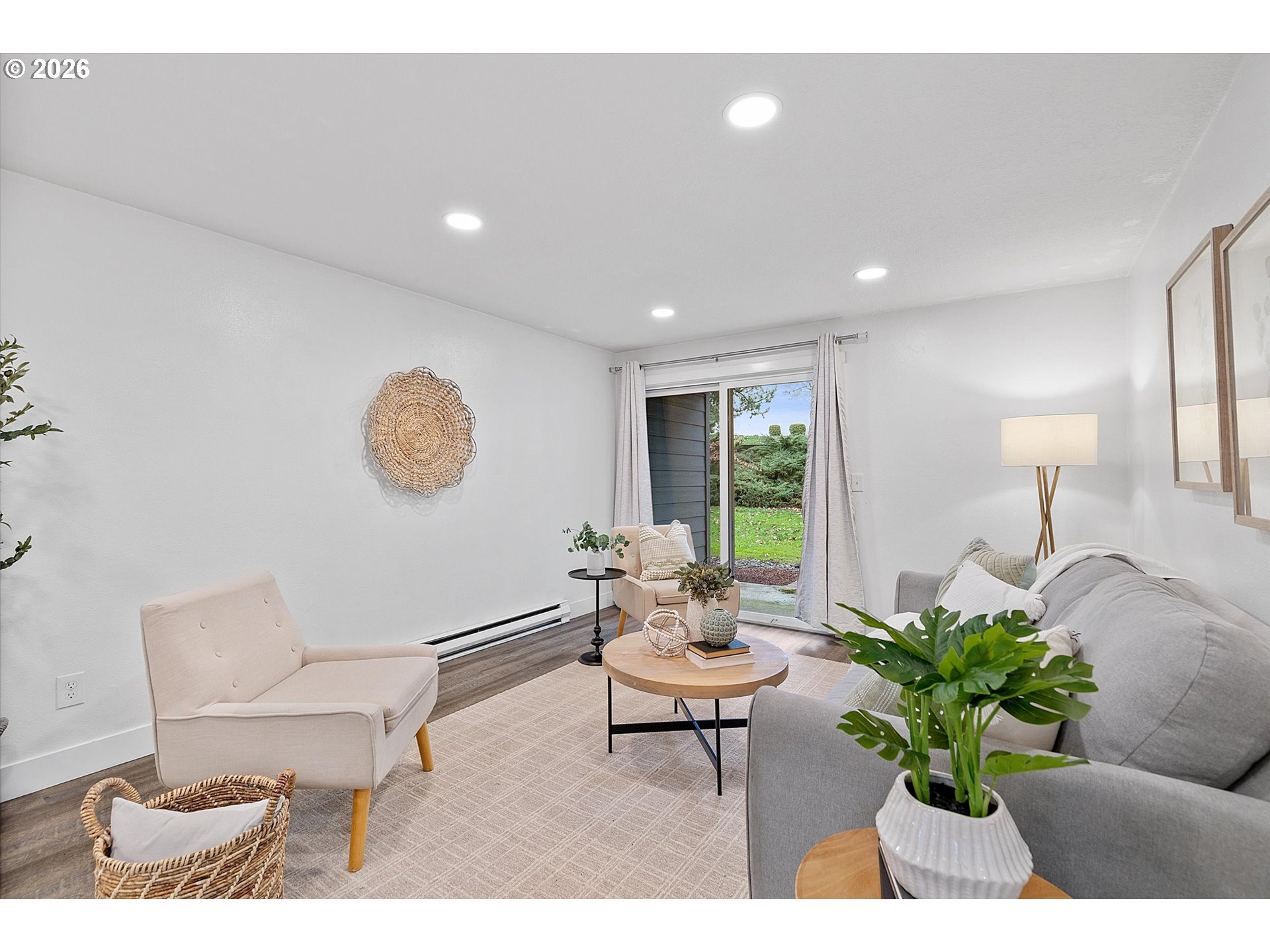 12642 Northwest Barnes Road, Unit 8 Portland, OR 97229 - Photo 7 of 45