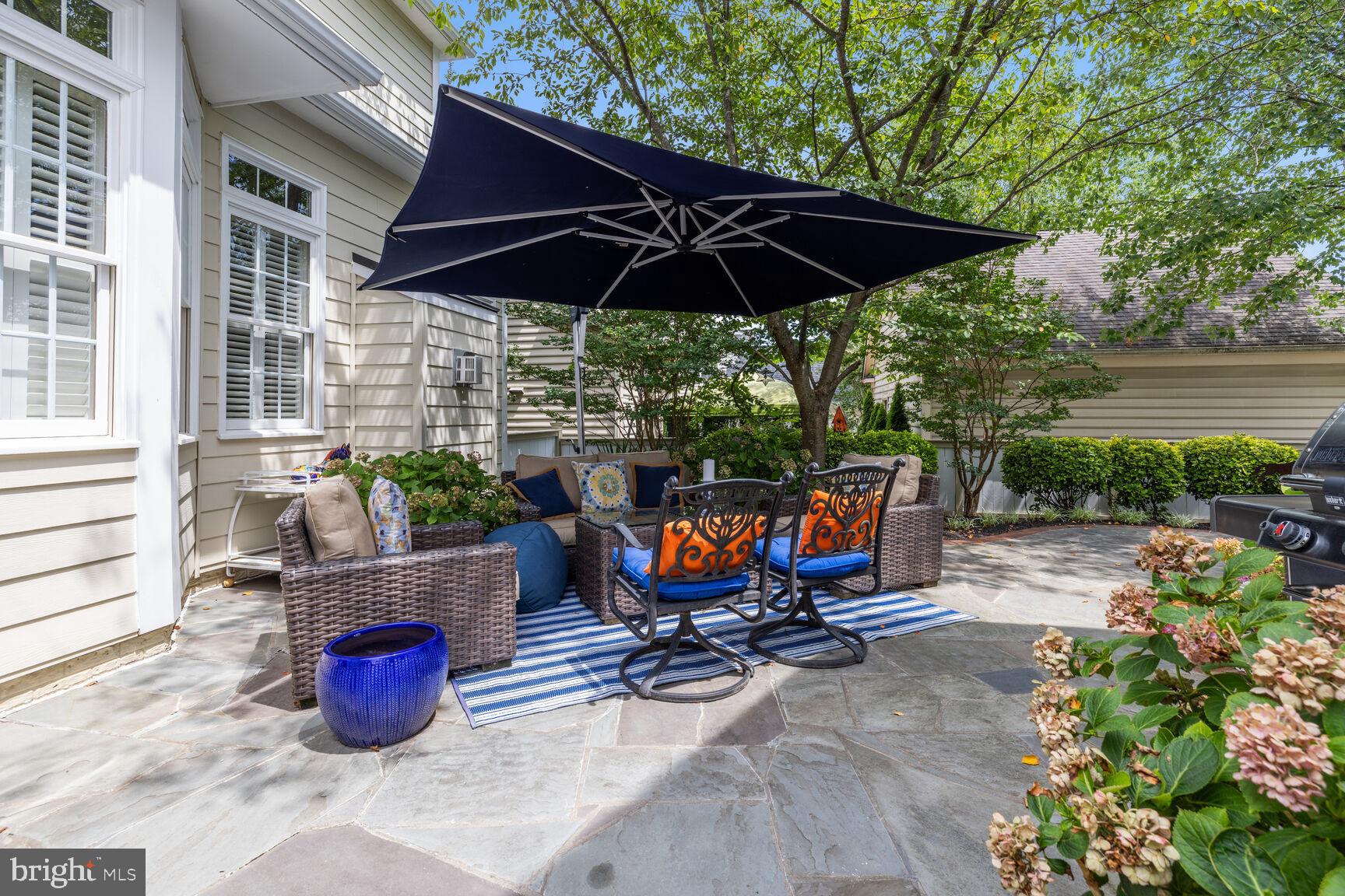 805 Linslade Street Gaithersburg, MD 20878 - Photo 38 of 50 Ideal for outdoor entertainment