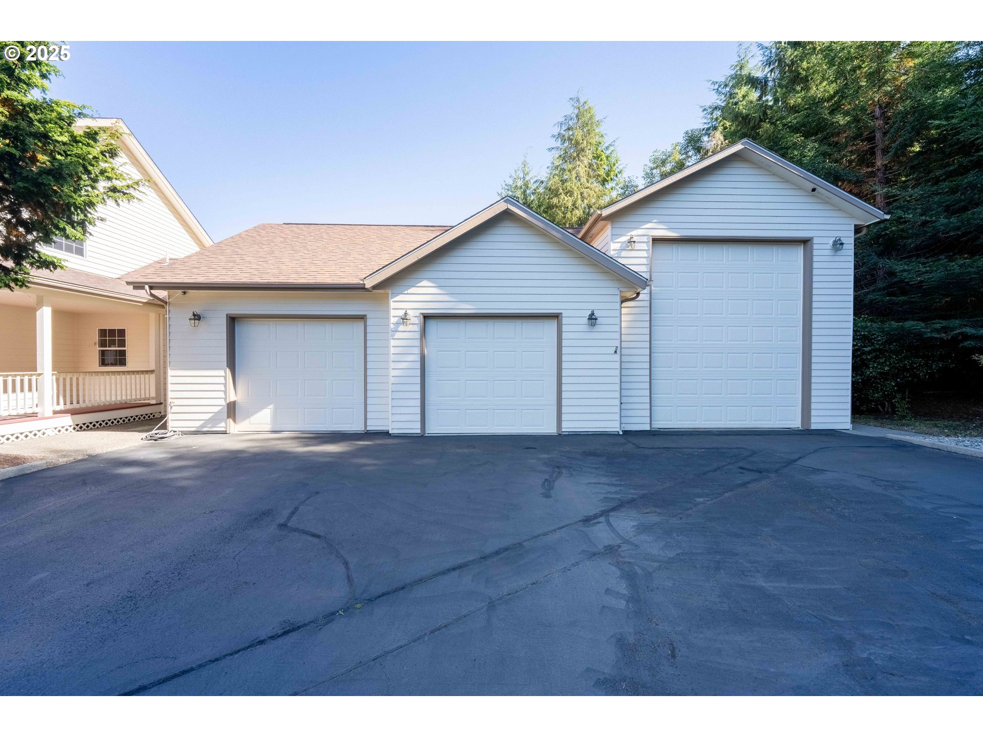 729 Ranch Road Reedsport, OR 97467 - Photo 4 of 48