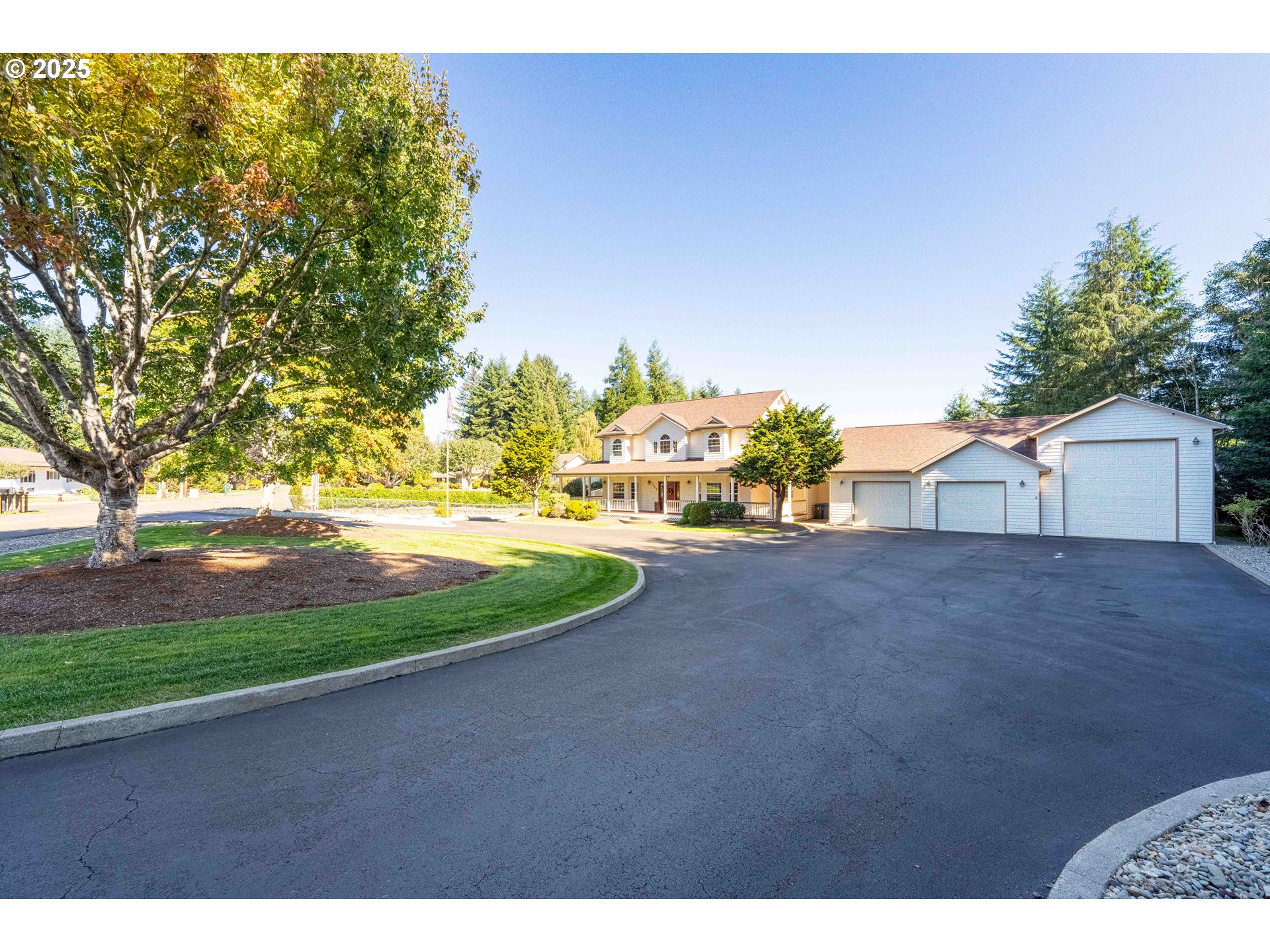 729 Ranch Road Reedsport, OR 97467 - Photo 6 of 48 a view of outdoor space yard and green space