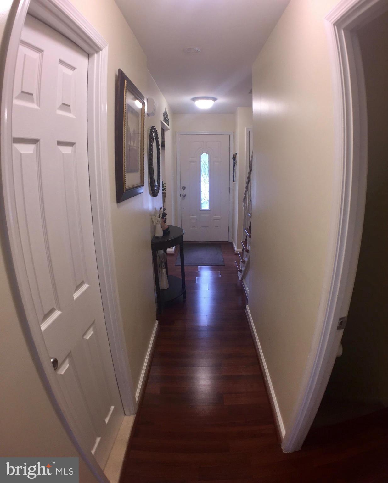 9124 Conservation Way Springfield, VA 22153 - Photo 2 of 27 Interior (General)