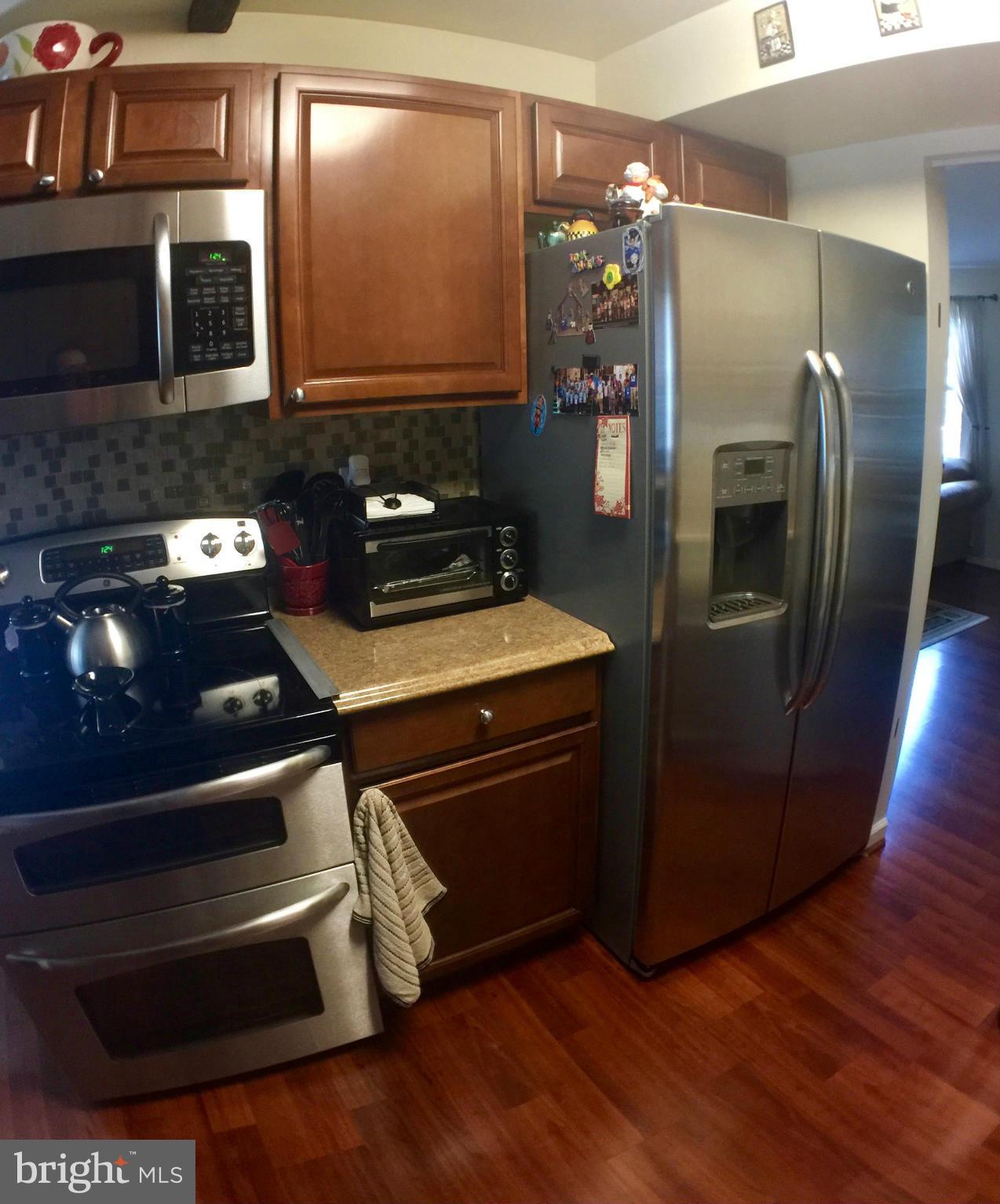 9124 Conservation Way Springfield, VA 22153 - Photo 3 of 27 Kitchen