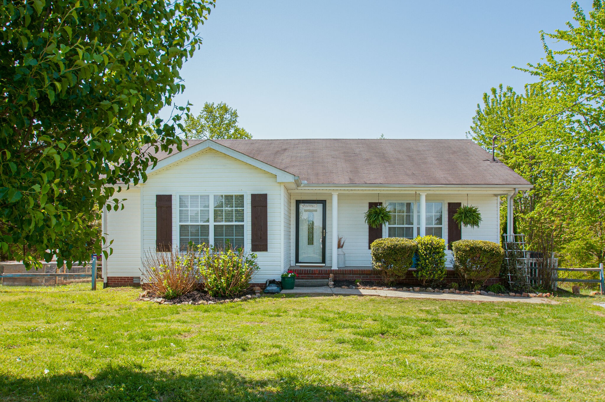 2258 Wolfe Road White Bluff, TN 37187 - Photo 1 of 30 Gallery Image 1