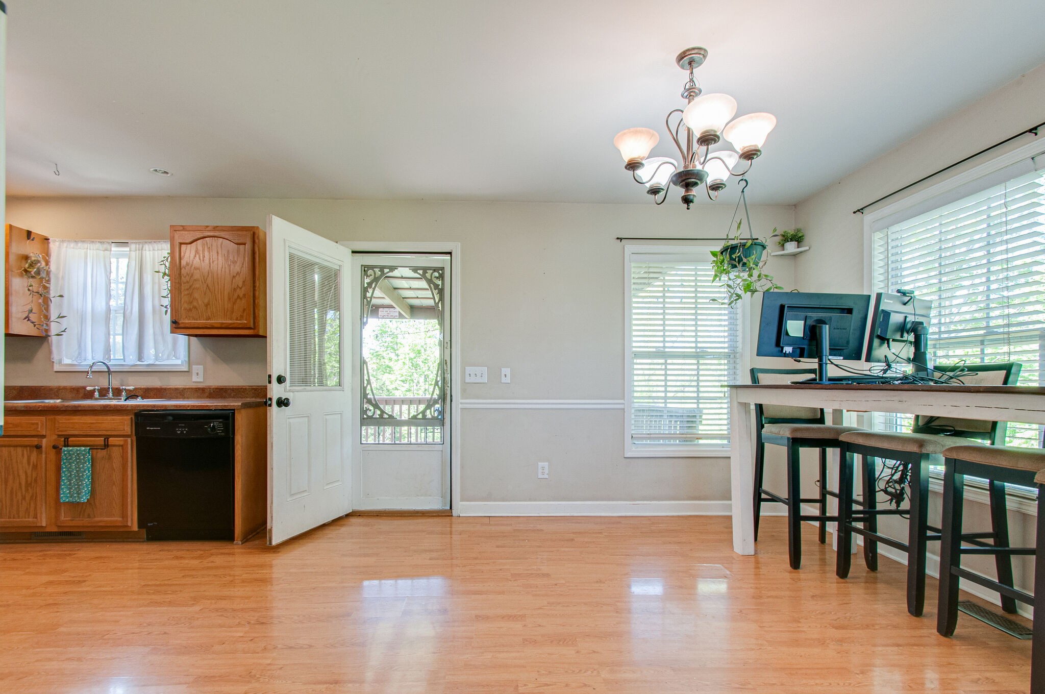 2258 Wolfe Road White Bluff, TN 37187 - Photo 14 of 30 Gallery Image 14