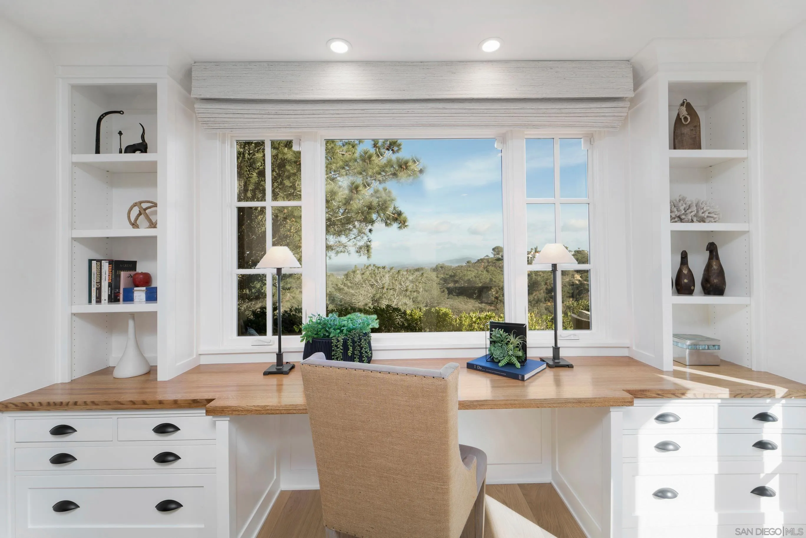 1145 Crest Road Del Mar, CA 92014 - Photo 27 of 57