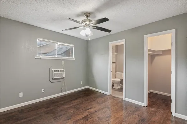 $775 | 4811 Oakland Street, Unit 9, Houston, TX 77023