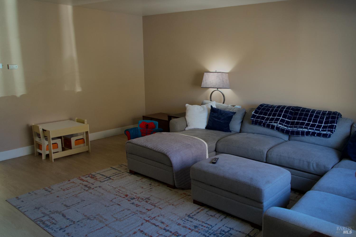 5050 Parkhurst Drive Santa Rosa, CA 95409 - Photo 4 of 32