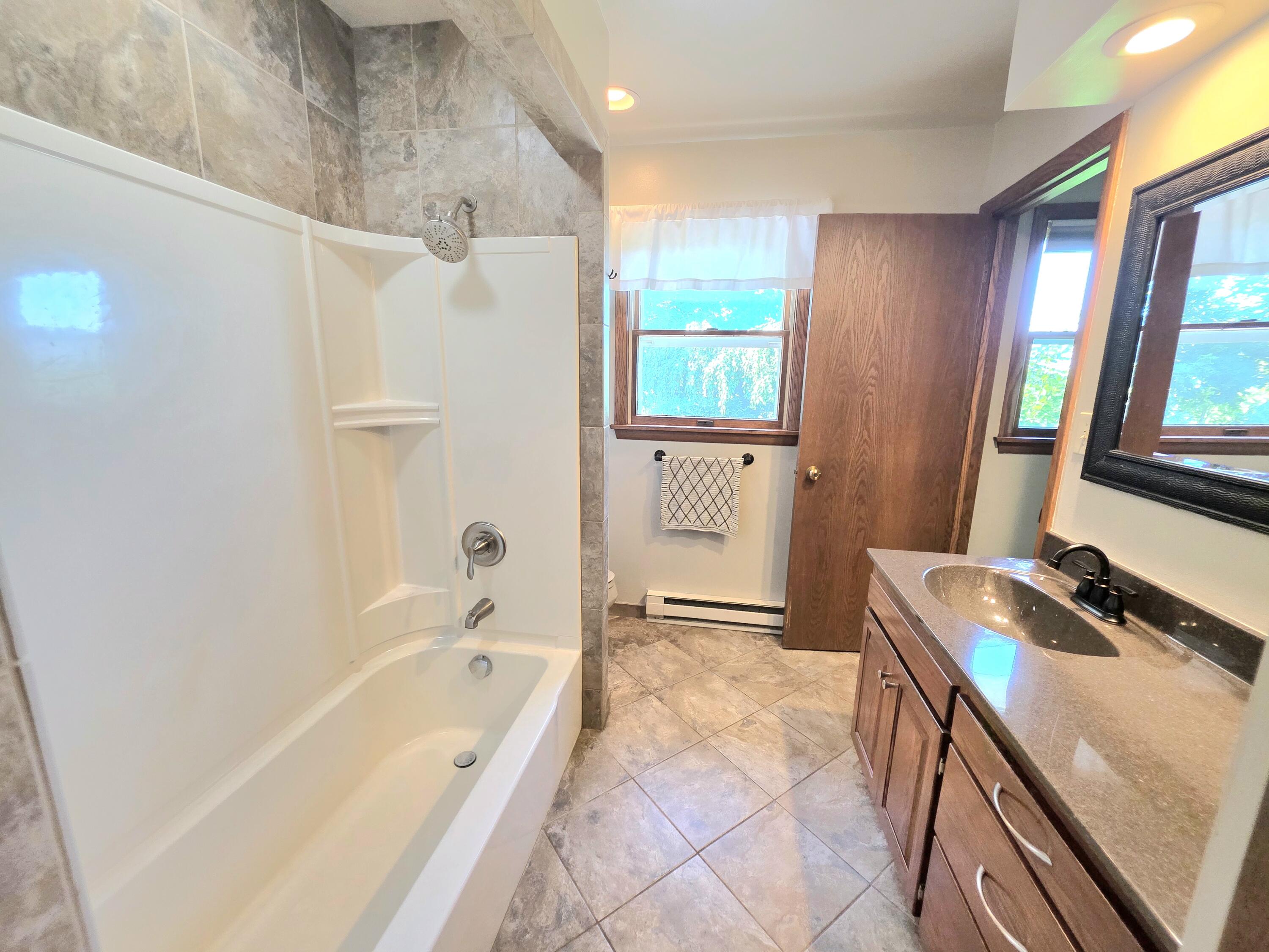 W2999 County O Road Sheboygan Falls, WI 53085 - Photo 16 of 37 Main floor full bathroom