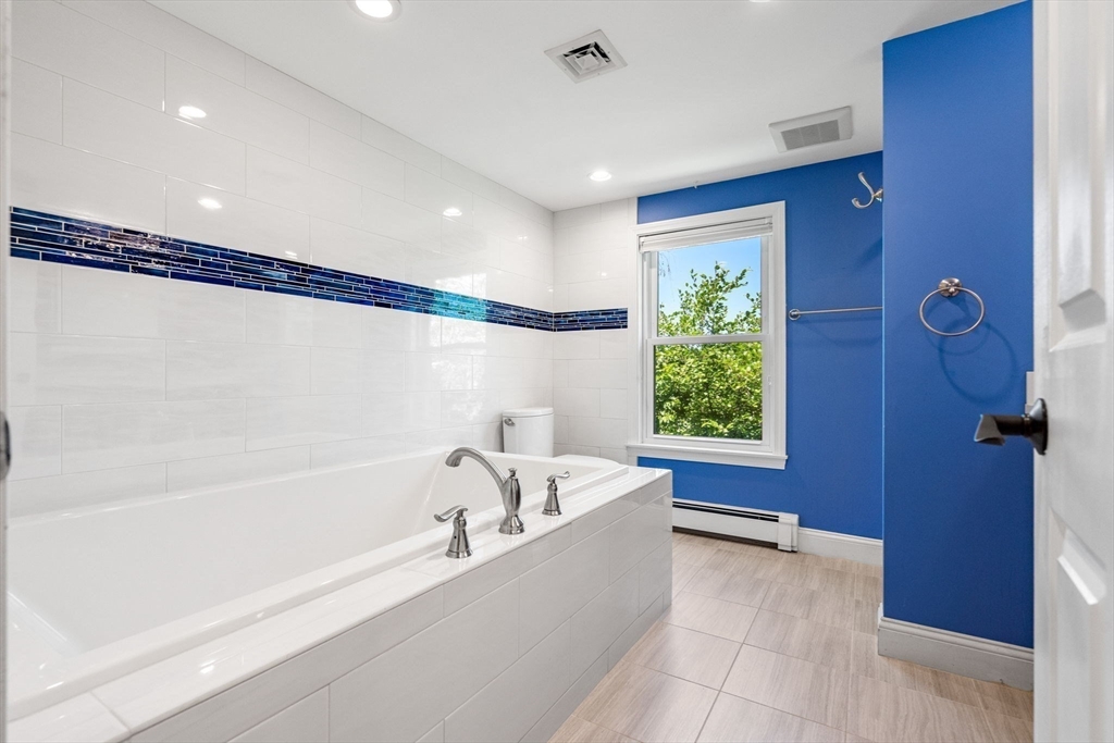 64 Shore Road Wellesley, MA 01760 - Photo 11 of 42