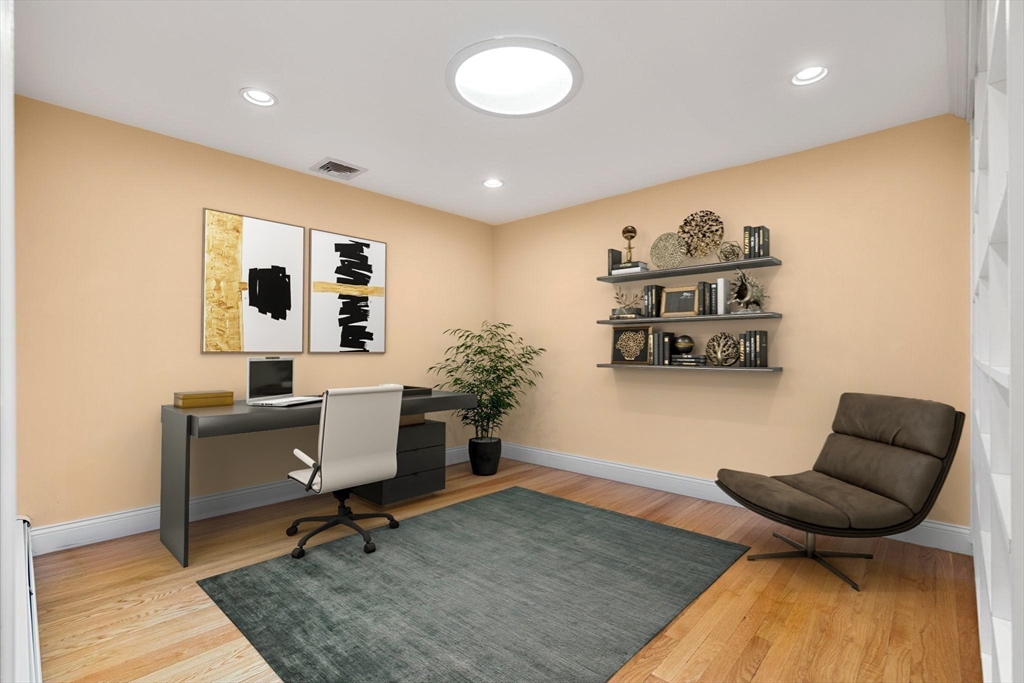 64 Shore Road Wellesley, MA 01760 - Photo 15 of 42