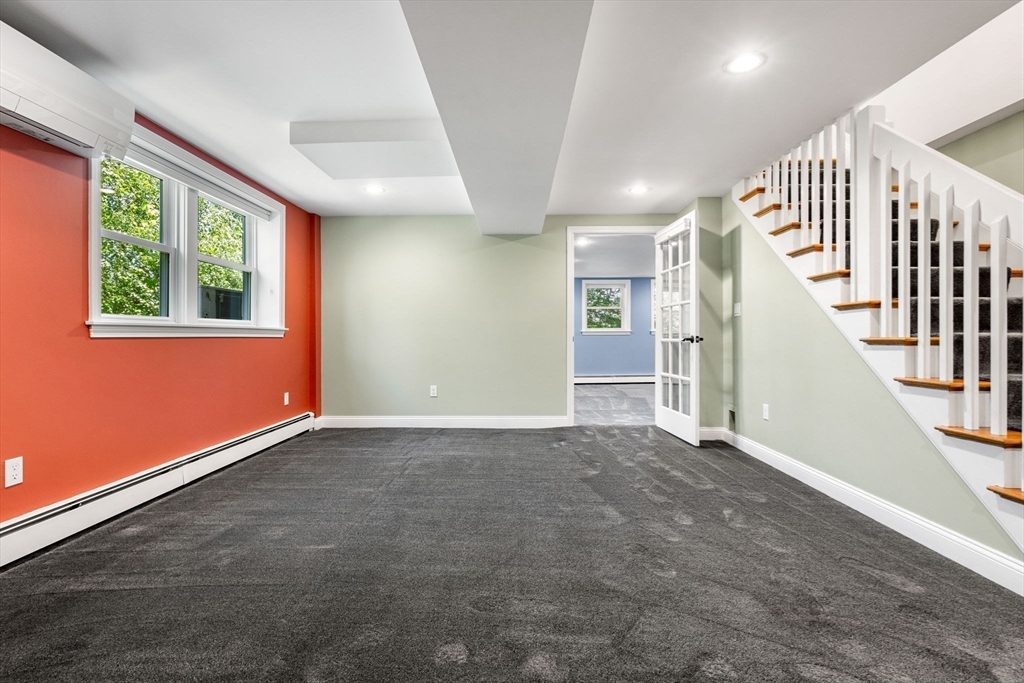 64 Shore Road Wellesley, MA 01760 - Photo 18 of 42