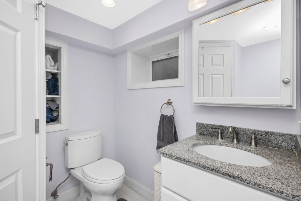 64 Shore Road Wellesley, MA 01760 - Photo 31 of 42