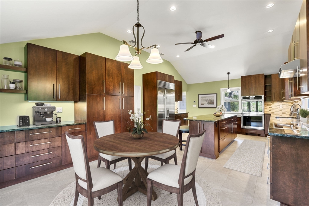 64 Shore Road Wellesley, MA 01760 - Photo 4 of 42