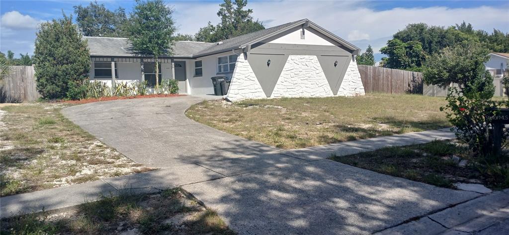 1019 Peninsula Road Tarpon Springs, FL 34689 - Photo 1 of 33