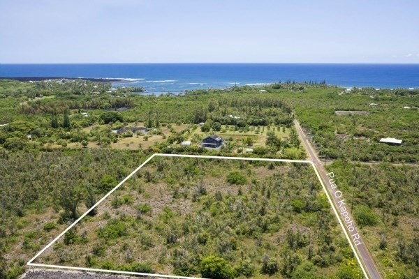 31 South Ililani Road Pahoa, HI 96778 - Photo 1 of 8 a view of a city