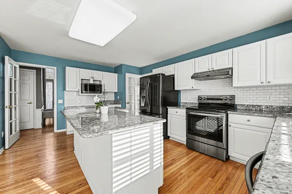 $480,000 | 6424 Enchanted Drive, Ypsilanti, MI 48197