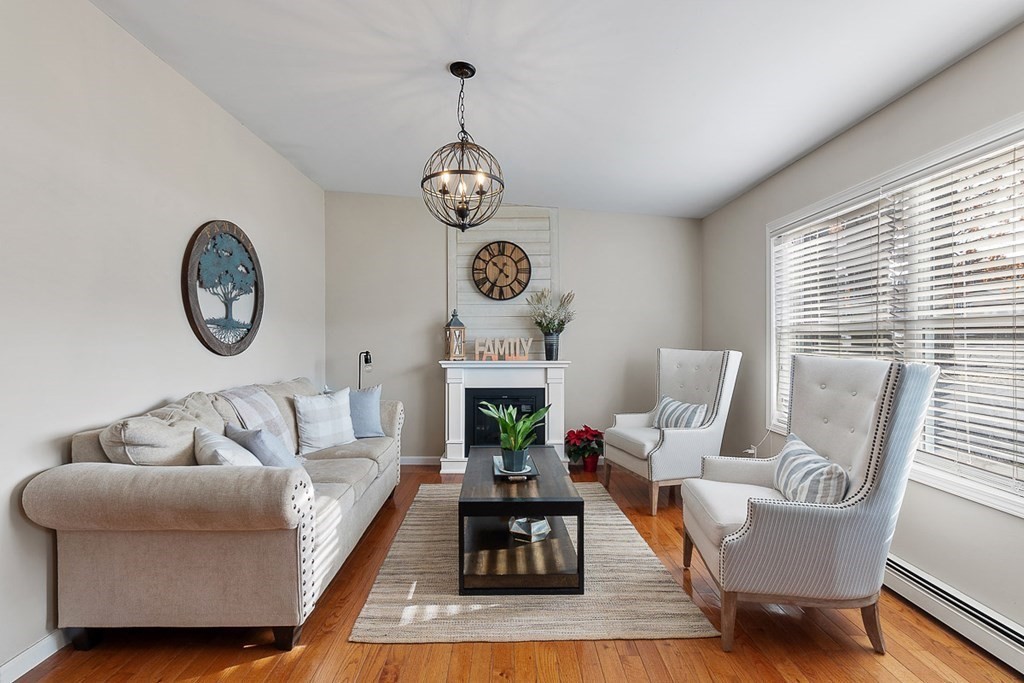 147 Fitch Road Clinton, MA 01510 - Photo 4 of 36