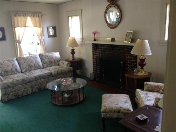 3 Hamilton Road Woburn, MA 01801 - Photo 2 of 8 Gallery Image 2