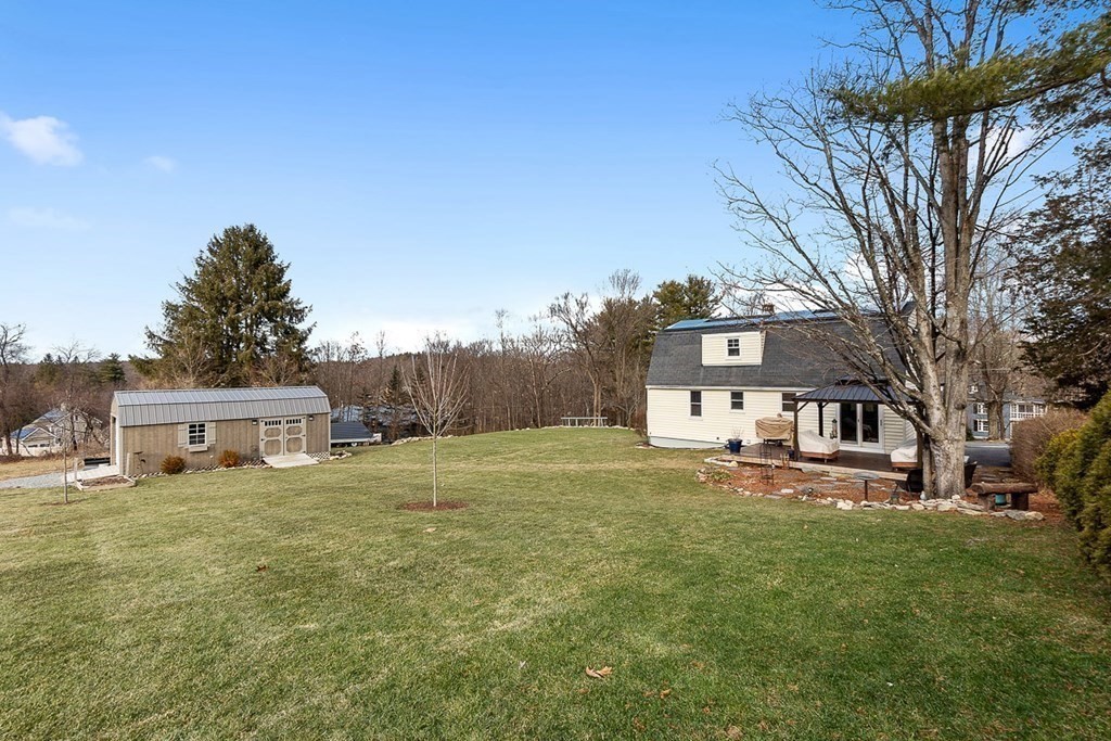 68 Fairview Road Lunenburg, MA 01462 - Photo 4 of 24 Gallery Image 4