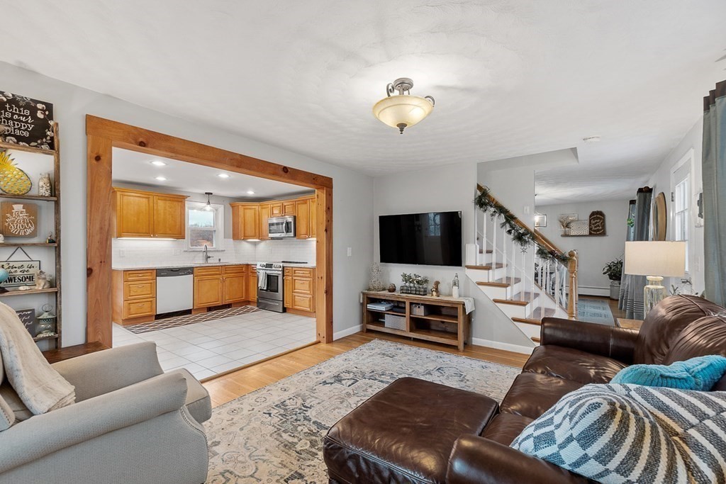 68 Fairview Road Lunenburg, MA 01462 - Photo 9 of 24 Gallery Image 9