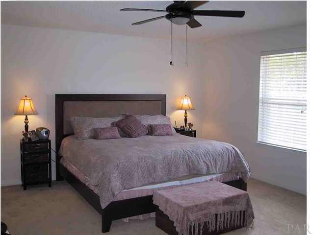 6973 Raburn Road Pensacola, FL 32526 - Photo 4 of 14 Spacious master bedroom