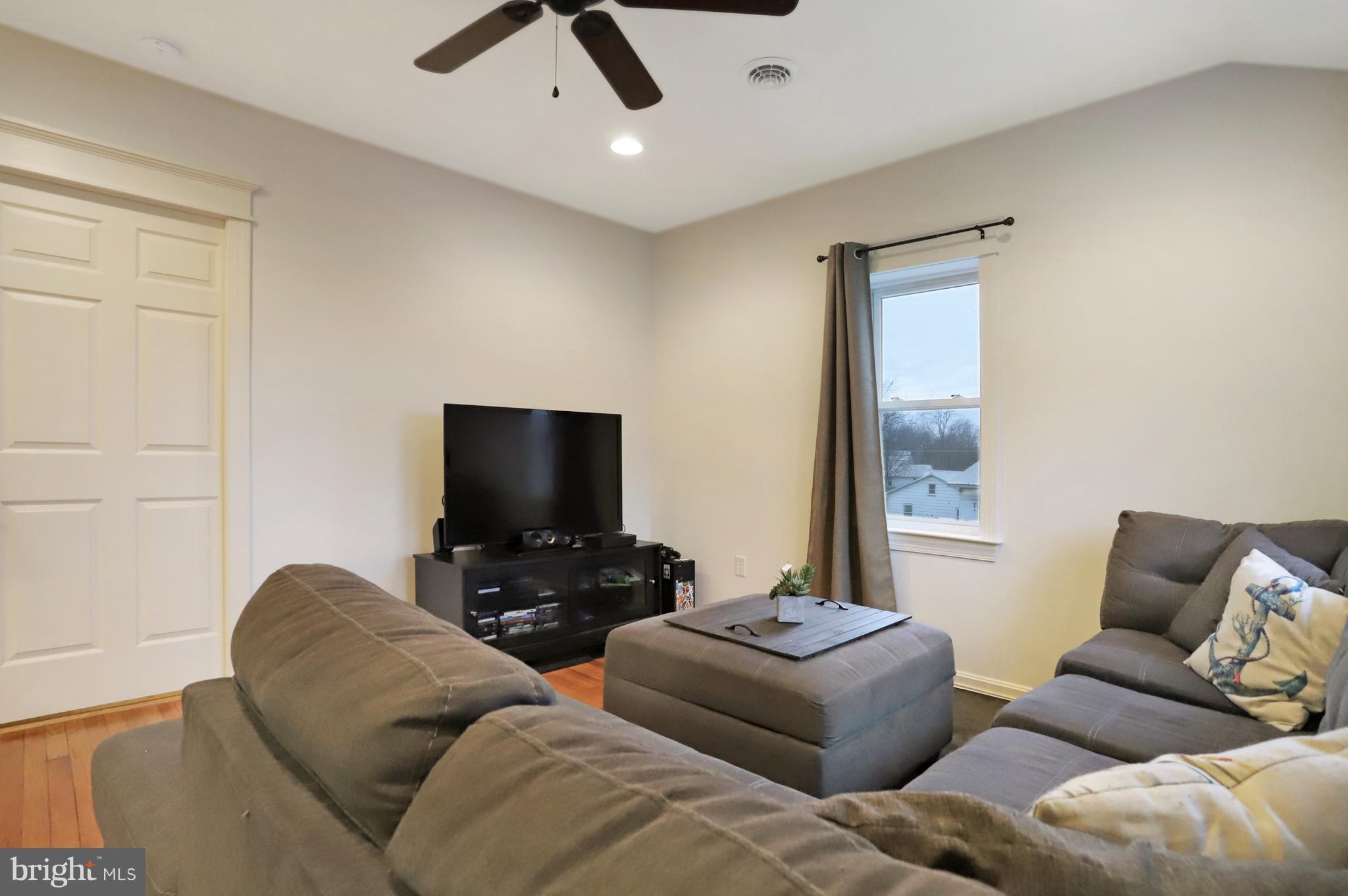 14715 Daley Road Hagerstown, MD 21740 - Photo 10 of 28 Gallery Image 10