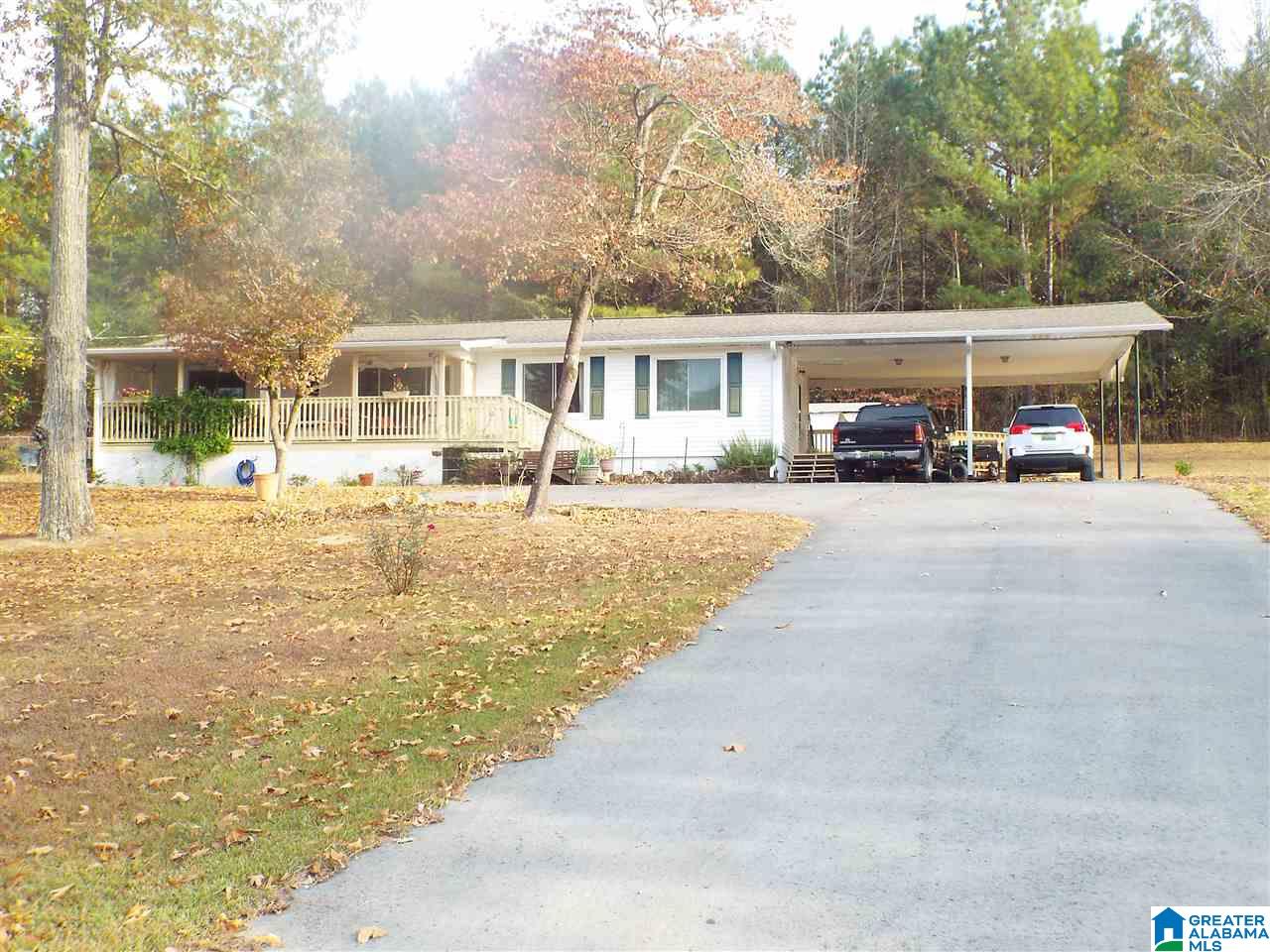 185 Lakeshore Drive Oneonta, AL 35121 - Photo 1 of 33