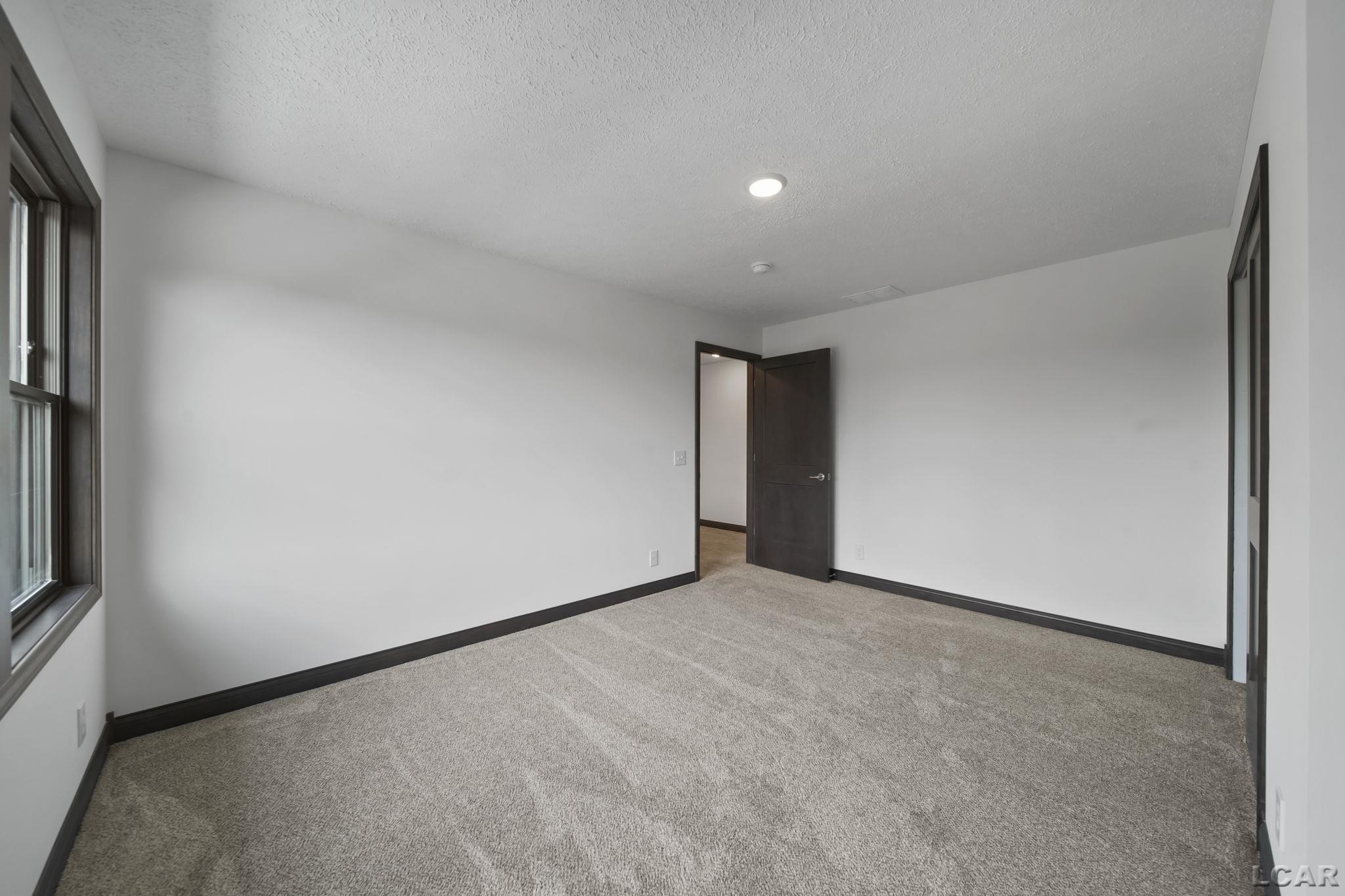 1325 Country Club Road Adrian, MI 49221 - Photo 28 of 62 Gallery Image 28