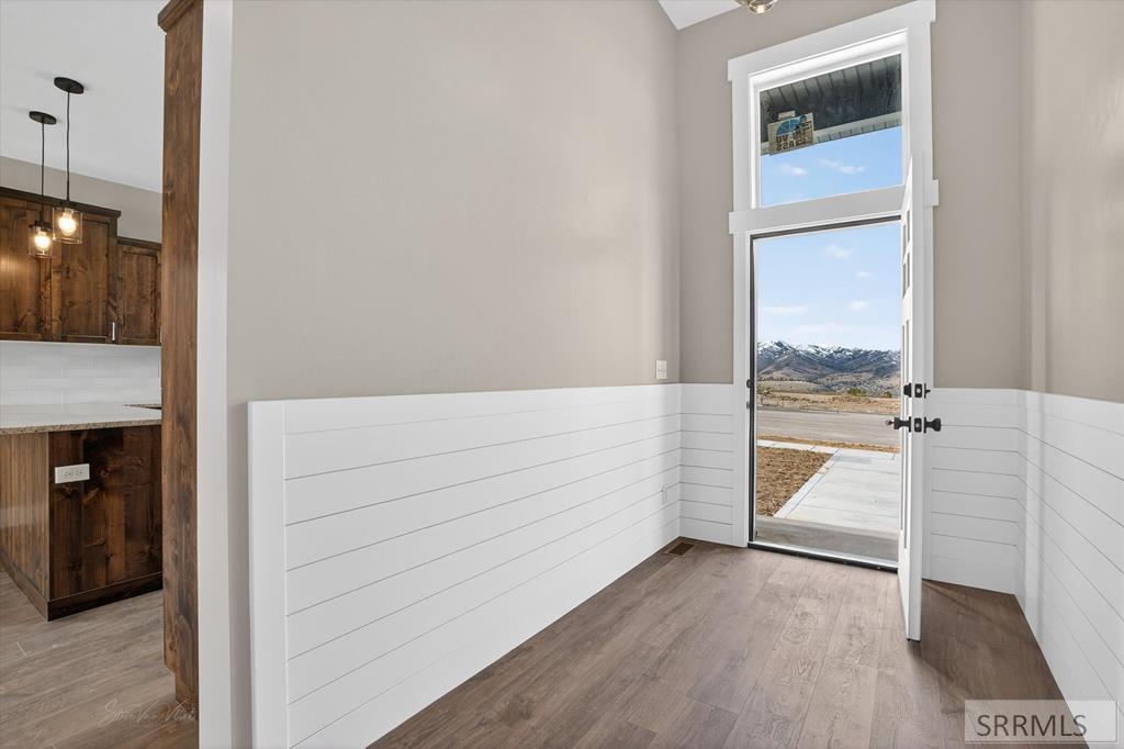 4456 Center Street Pocatello, ID 83201 - Photo 4 of 48