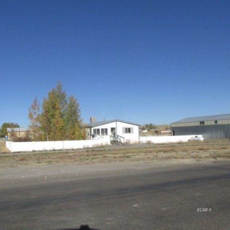 911 Spring Valley Parkway Spring Creek, NV 89815 - Photo 5 of 19 Gallery Image 5