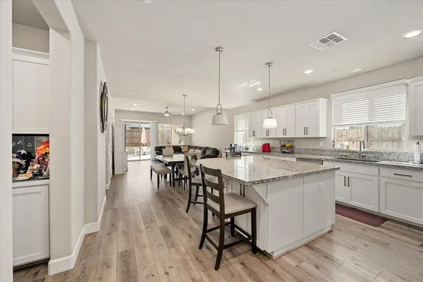 $625,000 | 5224 Creekhollow Way, Roseville, CA 95747