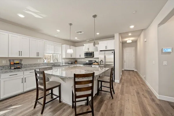 $625,000 | 5224 Creekhollow Way, Roseville, CA 95747