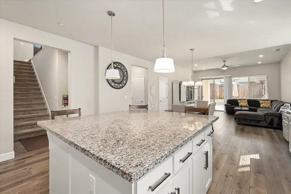 $625,000 | 5224 Creekhollow Way, Roseville, CA 95747