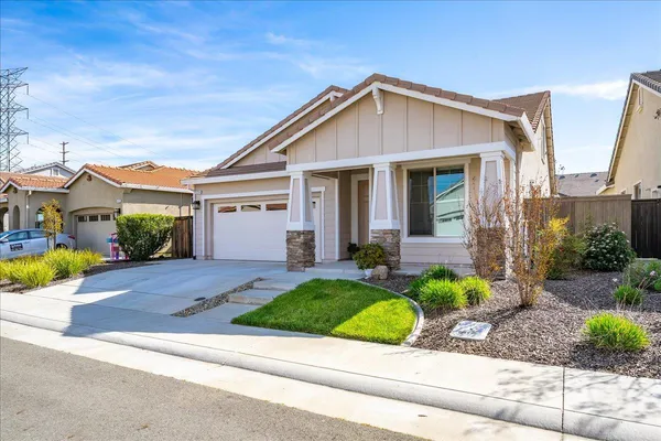$625,000 | 5224 Creekhollow Way, Roseville, CA 95747