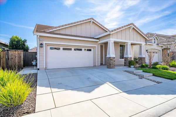 $625,000 | 5224 Creekhollow Way, Roseville, CA 95747