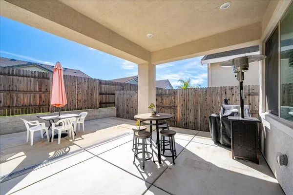 $625,000 | 5224 Creekhollow Way, Roseville, CA 95747
