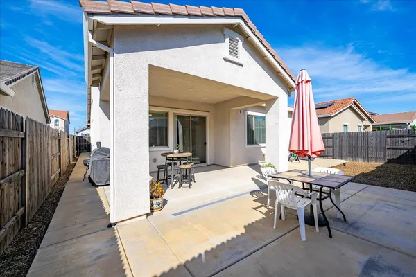 $625,000 | 5224 Creekhollow Way, Roseville, CA 95747