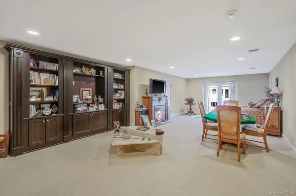 $1,325,000 | 11 Theresa Lane, Port Jefferson, NY 11777