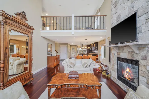 $1,325,000 | 11 Theresa Lane, Port Jefferson, NY 11777