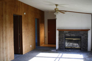 503 Sandstone Road Bedford, IN 47421 - Photo 3 of 17