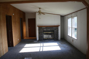 503 Sandstone Road Bedford, IN 47421 - Photo 4 of 17