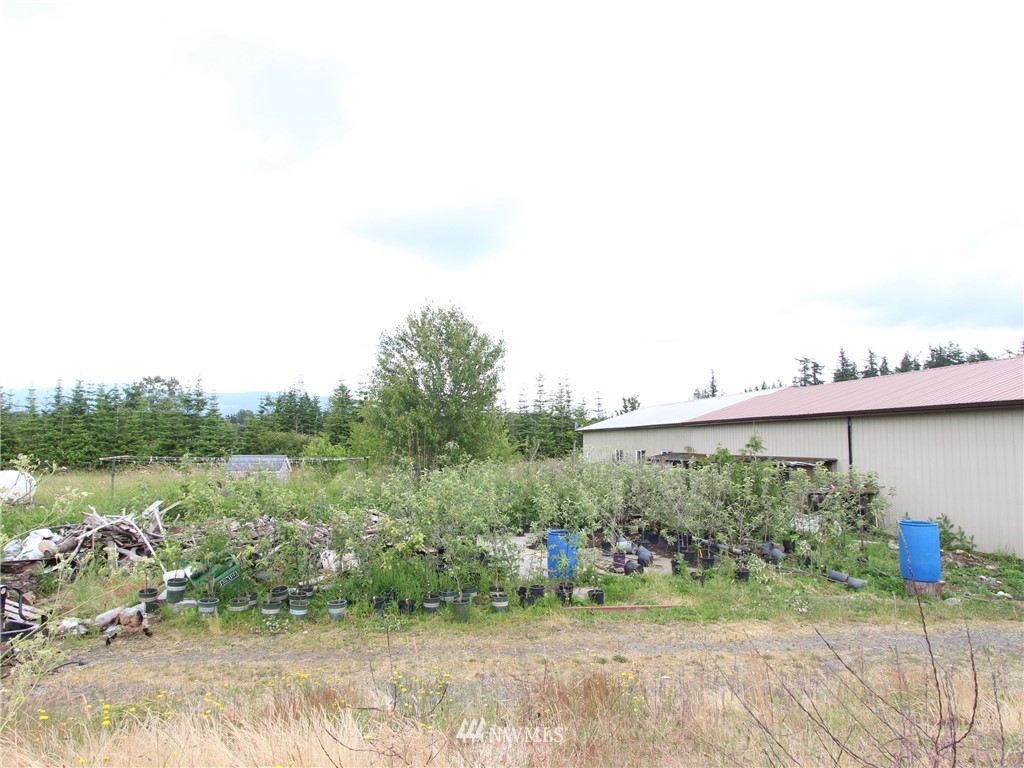 2142 East Hemmi Road Bellingham, WA 98226 - Photo 17 of 18 Gallery Image 17