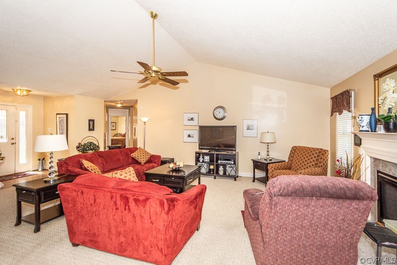 13310 Lora Lynn Road Chester, VA 23831 - Photo 3 of 39
